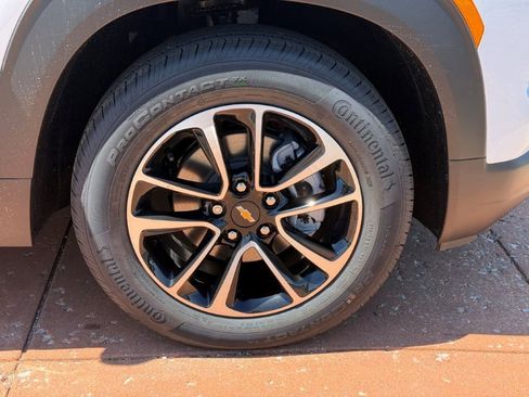 New 2026 Chevrolet TrailBlazer LT FWD image 7