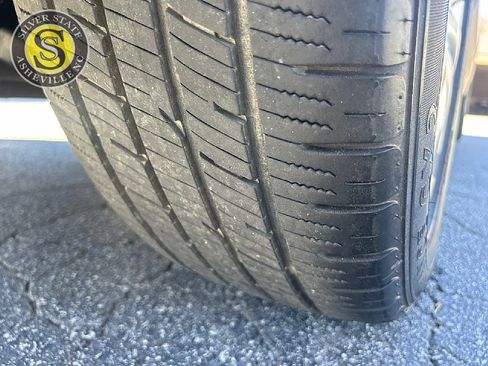 Used 2009 MAZDA CX-9 Grand Touring w/ Moonroof & Bose Audio Pkg image 10