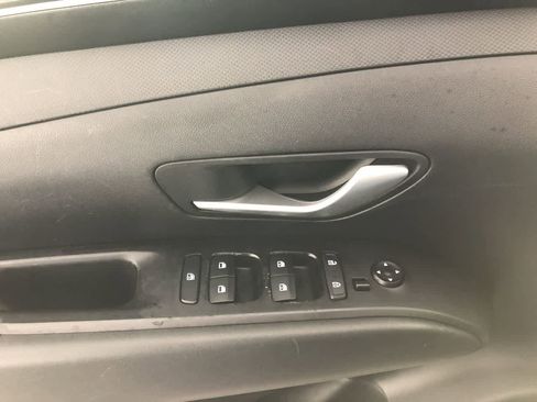 Used 2022 Hyundai Tucson SEL image 11