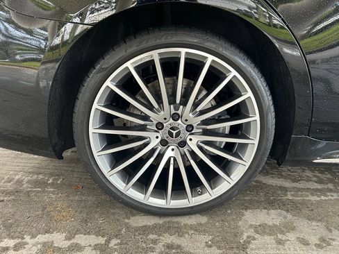Used 2023 Mercedes-Benz S 580 4MATIC Sedan image 19