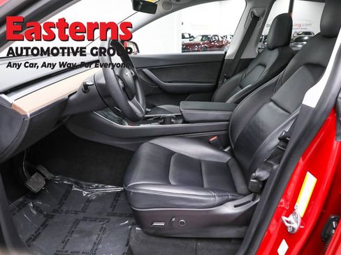 Used 2021 Tesla Model Y 2WD image 14