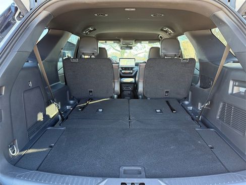 New 2025 Ford Explorer ST-Line w/ Premium Package image 16