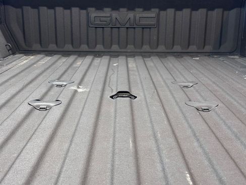 Certified 2025 GMC Sierra 2500 AT4 AWD/4WD image 8