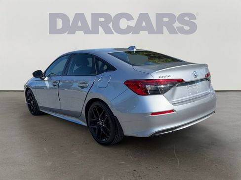 Used 2024 Honda Civic Sport image 4