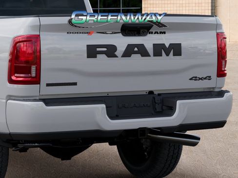 New 2026 RAM 3500 Big Horn AWD/4WD image 13
