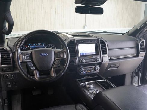 Used 2021 Ford Expedition Max Limited AWD/4WD image 11
