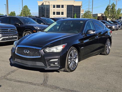 Used 2015 INFINITI Q50 Hybrid AWD w/ Navigation Package image 10