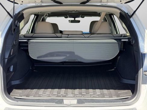 Used 2019 Subaru Outback 3.6R Limited image 15