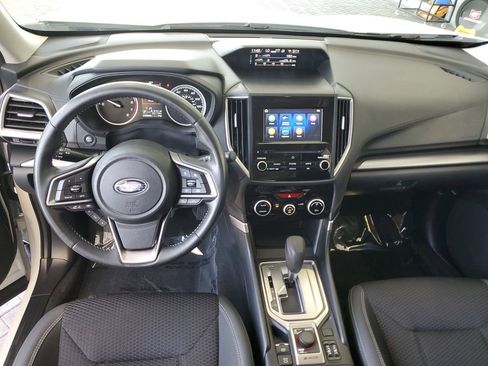 Used 2020 Subaru Forester Premium AWD/4WD image 16