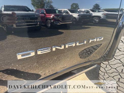 Used 2023 GMC Sierra 2500 Denali w/ Denali Ultimate Package image 51