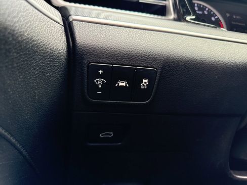 Used 2023 Kia K5 GT-Line AWD/4WD image 16