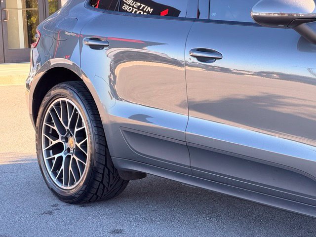 Used 2018 Porsche Macan S w/ Premium Package Plus AWD/4WD image 5