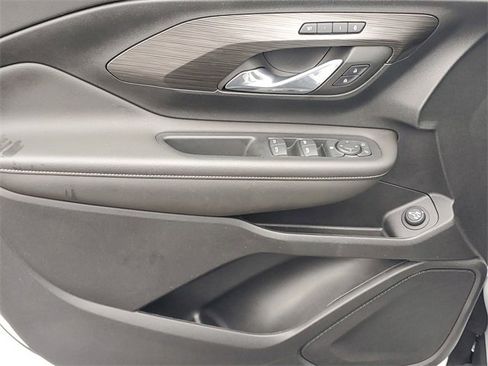 Certified 2023 GMC Terrain SLT w/ Elevation Edition image 16