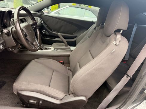 Used 2014 Chevrolet Camaro LT image 15