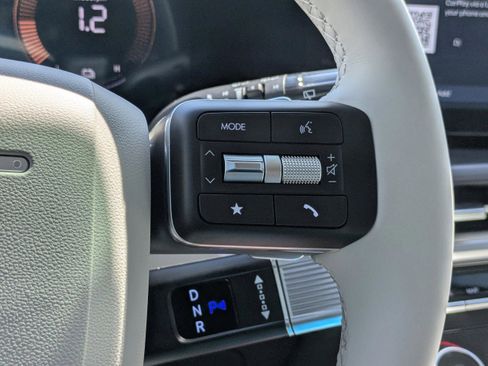 New 2026 Hyundai Santa Fe SE FWD image 25