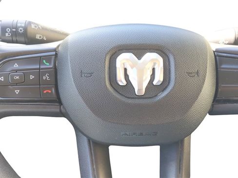 Used 2023 RAM ProMaster 2500 image 19