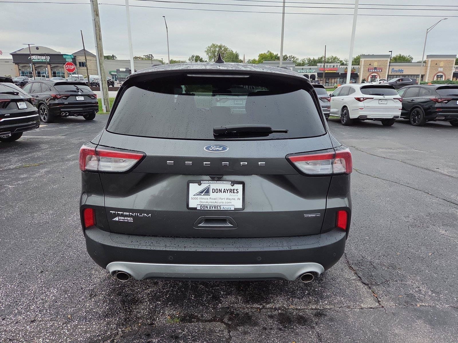 Used 2020 Ford Escape Titanium AWD/4WD image 25