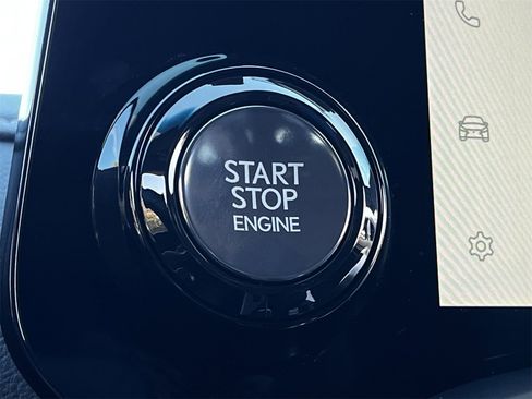 Used 2024 Lexus LX 600 F Sport image 19