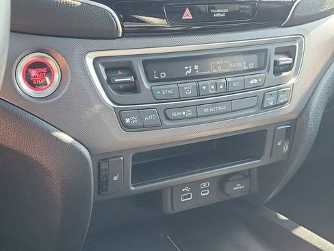 Used 2025 Honda Ridgeline RTL image 25