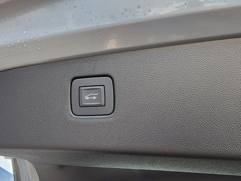 New 2026 Buick Envista Sport Touring image 45