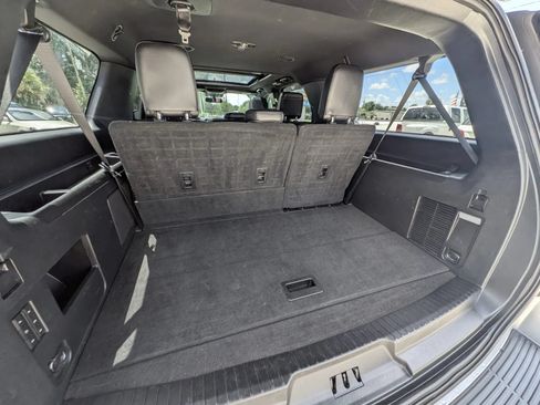 Used 2021 Ford Expedition Max Limited RWD image 12
