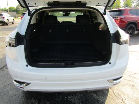 Used 2021 Buick Envision Avenir w/ Technology Package II image 14