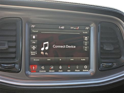 Used 2020 Dodge Challenger SXT w/ Plus Package image 17