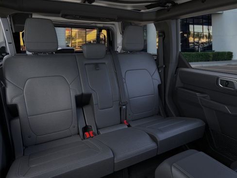 New 2026 Ford Bronco Outer Banks AWD/4WD image 11