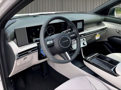 New 2026 Hyundai Tucson Limited image 7