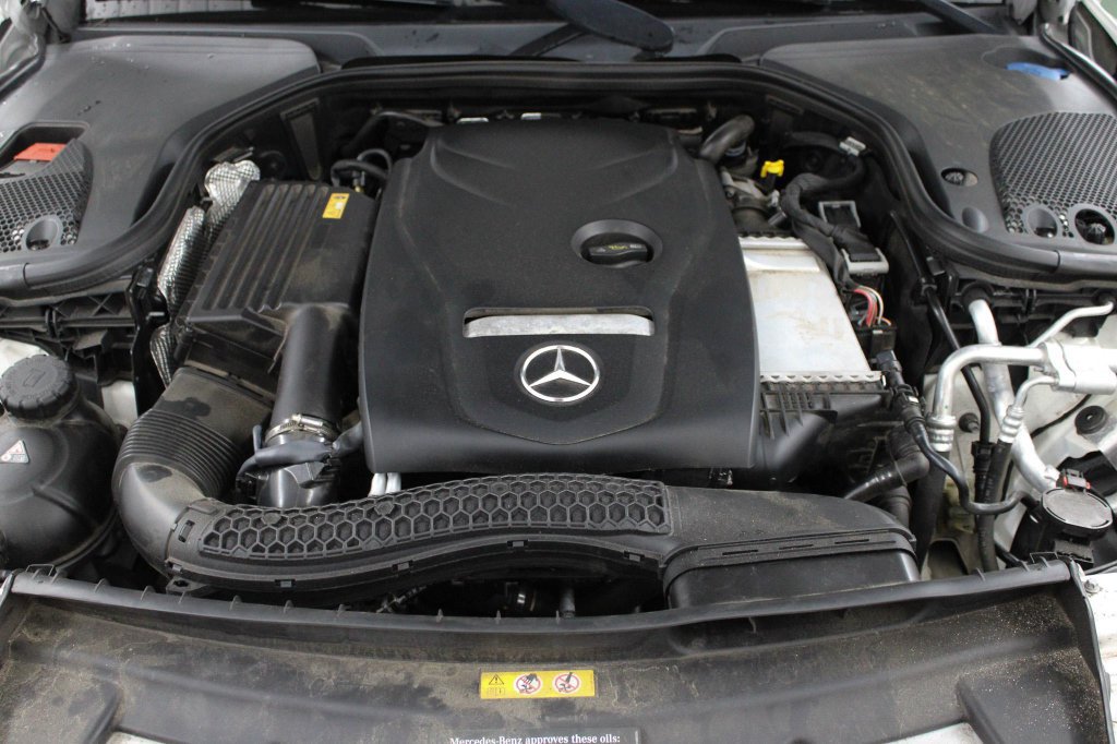 Used 2017 Mercedes-Benz E 300 4MATIC image 44