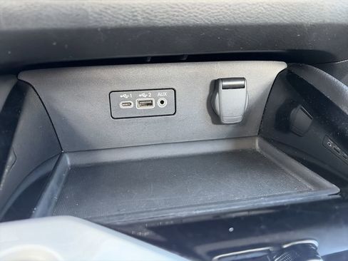 Used 2024 Nissan Altima 2.5 SV image 30