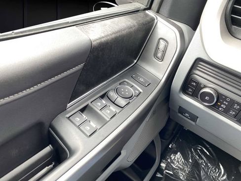 New 2026 Ford F250 XLT w/ XLT Premium Package image 27