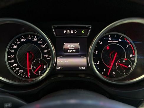 Used 2017 Mercedes-Benz G 63 AMG 4MATIC image 29