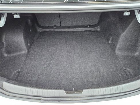 Used 2023 Chevrolet Malibu LT image 10