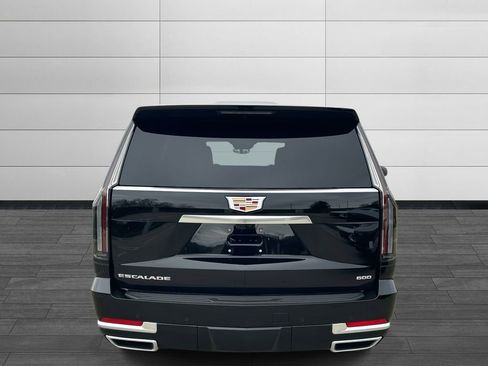 New 2026 Cadillac Escalade Luxury w/ Touring Package image 4