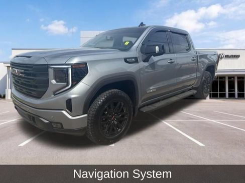 Used 2026 GMC Sierra 1500 Elevation w/ Elevation Premium Package AWD/4WD image 4