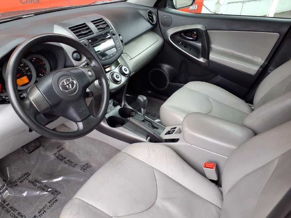 Used 2011 Toyota RAV4 2WD w/ Base L4 Extra Value Pkg image 14