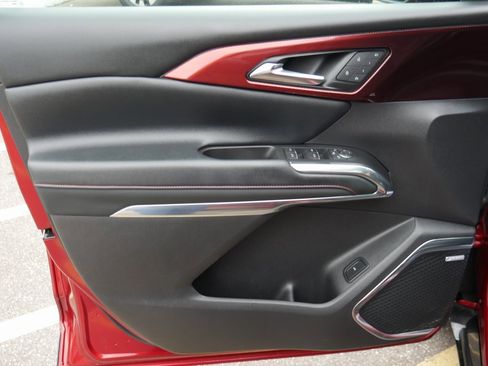 Used 2024 Chevrolet Traverse RS w/ LPO, Floor Liner Package image 33