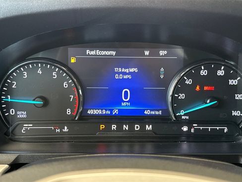 Used 2021 Ford Explorer XLT w/ Equipment Group 202A image 28