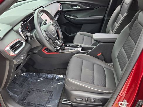 Used 2022 Chevrolet TrailBlazer RS FWD image 10