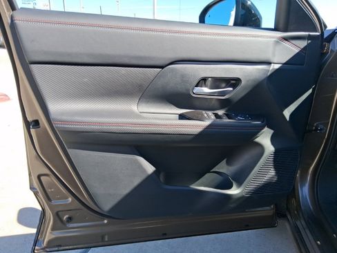 New 2026 Nissan Kicks SR image 20