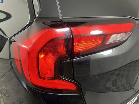 Certified 2019 GMC Terrain SLE w/ Driver Convenience Package image 35