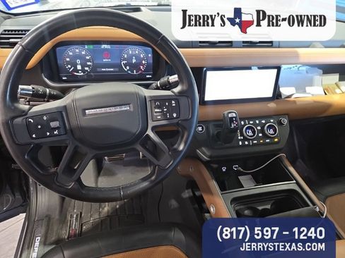 Used 2021 Land Rover Defender 110 X AWD/4WD image 9