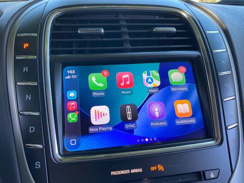 Used 2019 Lincoln Nautilus Reserve FWD image 70