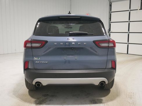 Certified 2023 Ford Escape Active w/ Tech Pack #1 image 6