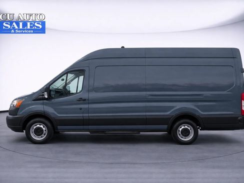 Used 2019 Ford Transit 250 148 High Roof Extended image 4
