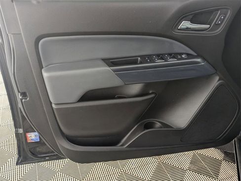 Used 2018 Chevrolet Colorado Z71 image 14