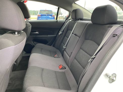 Used 2014 Chevrolet Cruze LT FWD image 15