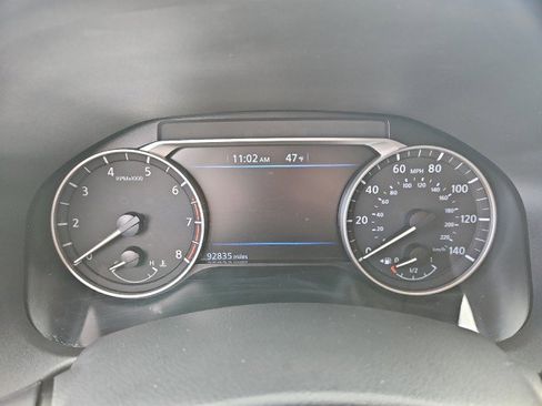 Used 2023 Nissan Altima 2.5 SV image 14