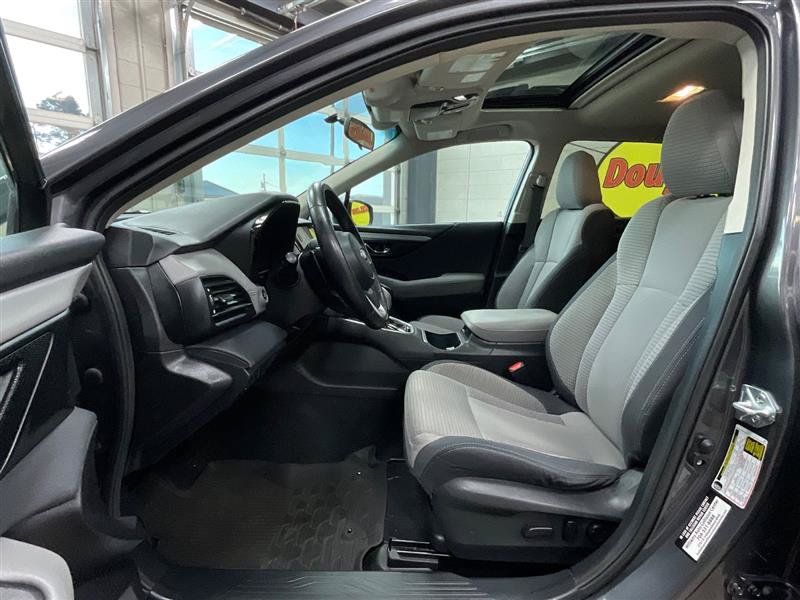 Used 2022 Subaru Outback Premium AWD/4WD image 11